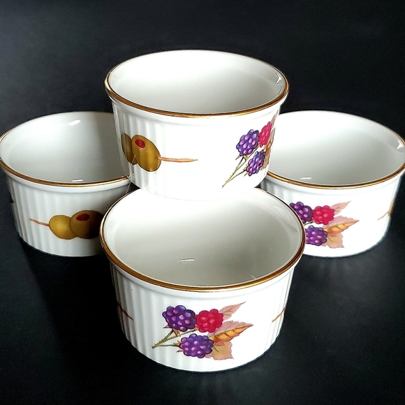 (4) "Evesham Gold" Gold On The Edge Oven Safe Ramekins by Royal Worcester - Picture 8 of 8